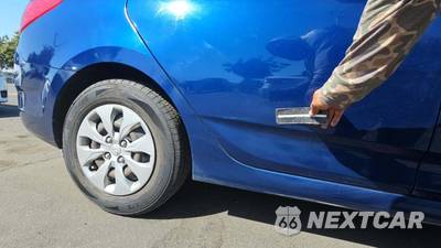 2017 Hyundai Accent SE Sedan - zdjęcie 32 z 37 - miniatura