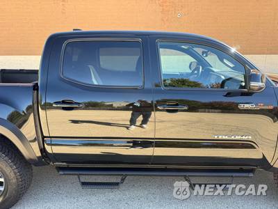 2023 Toyota Tacoma TRD Off-Road Crew Cab Medium Bed - zdjęcie 6 z 37 - miniatura