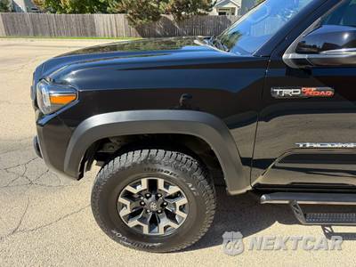 2023 Toyota Tacoma TRD Off-Road Crew Cab Medium Bed - zdjęcie 13 z 37 - miniatura
