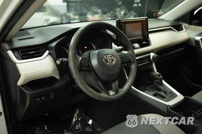 2022 Toyota RAV4 XLE - zdjęcie 9 z 30 - miniatura