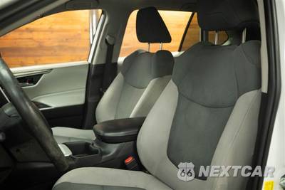 2022 Toyota RAV4 XLE - zdjęcie 10 z 30 - miniatura