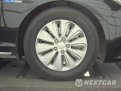 2016 Hyundai Sonata Hybrid SE - zdjęcie 10 z 33 - miniatura