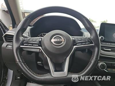 2024 Nissan Altima SR - zdjęcie 10 z 22 - miniatura