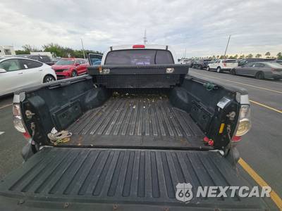 2010 Toyota Tacoma PreRunner Crew Cab Medium Bed - zdjęcie 16 z 18 - miniatura