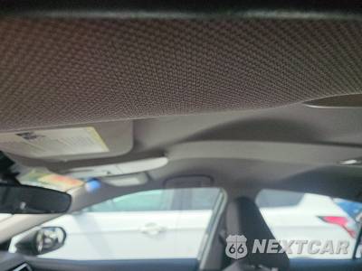 2018 Toyota Camry LE - zdjęcie 18 z 23 - miniatura