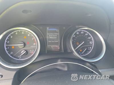 2018 Toyota Camry LE - zdjęcie 12 z 23 - miniatura