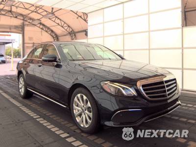 2020 Mercedes-Benz E 350 4MATIC Sedan - zdjęcie 3 z 23 - miniatura