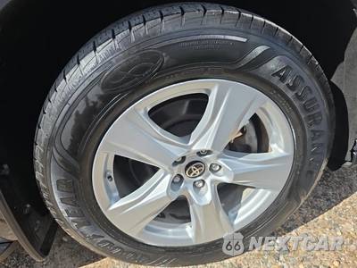 2020 Toyota Highlander Hybrid LE - zdjęcie 9 z 21 - miniatura