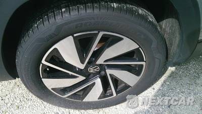 2025 Volkswagen Atlas 2.0T SE w/Technology - zdjęcie 18 z 28 - miniatura