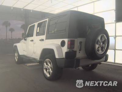 2013 Jeep Wrangler Unlimited Sahara - zdjęcie 6 z 34 - miniatura