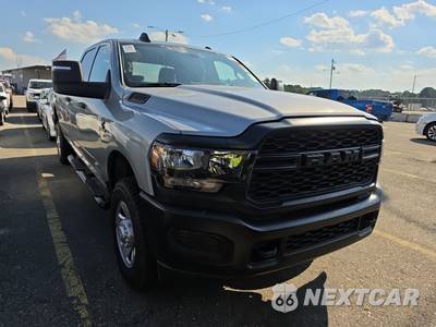 2023 Ram 3500 Tradesman Crew Cab Long Bed - zdjęcie 3 z 21 - miniatura