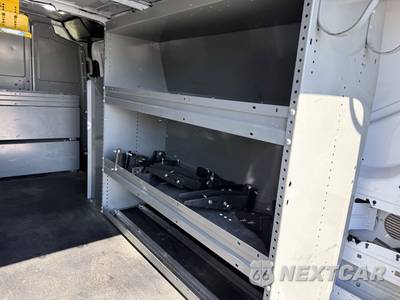 2020 Ford Transit 150 Cargo Van Low Roof 148.0" WB - zdjęcie 11 z 38 - miniatura