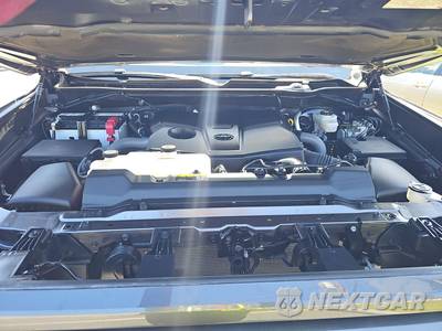 2025 Toyota Tundra SR5 Crew Cab Short Bed - zdjęcie 15 z 21 - miniatura