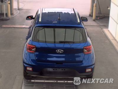 2023 Hyundai Venue SEL - zdjęcie 5 z 38 - miniatura