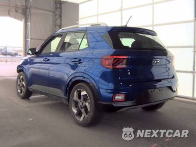 2023 Hyundai Venue SEL - zdjęcie 6 z 38 - miniatura
