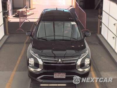 2025 Mitsubishi Outlander SE - zdjęcie 2 z 25 - miniatura
