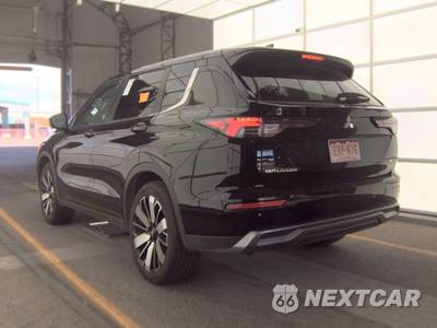 2025 Mitsubishi Outlander SE - zdjęcie 6 z 25 - miniatura