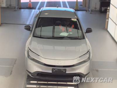 2025 Toyota Prius LE - zdjęcie 2 z 34 - miniatura