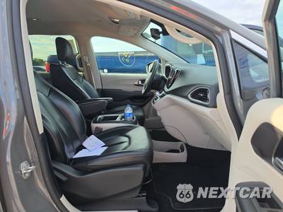 2023 Chrysler Pacifica Touring L 121.6" WB - zdjęcie 8 z 26 - miniatura