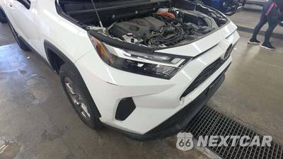 2025 Toyota RAV4 Hybrid XLE - zdjęcie 28 z 28 - miniatura