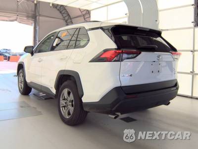 2025 Toyota RAV4 Hybrid XLE - zdjęcie 6 z 28 - miniatura