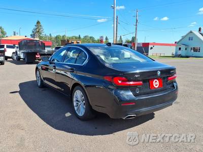 2021 BMW 5 Series Sedan 530i xDrive - zdjęcie 3 z 20 - miniatura