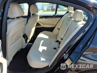 2021 BMW 5 Series Sedan 530i xDrive - zdjęcie 11 z 20 - miniatura