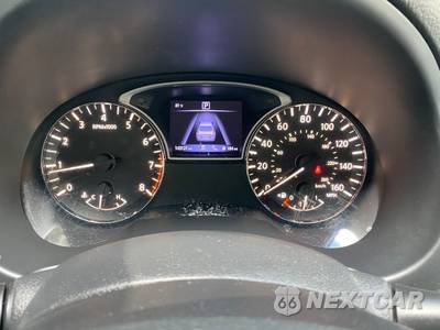 2018 Nissan Altima 2.5 SV - zdjęcie 14 z 50 - miniatura