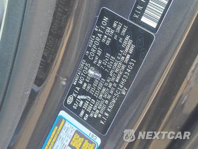 2017 Kia Sedona SX 120.5" WB - zdjęcie 15 z 18 - miniatura