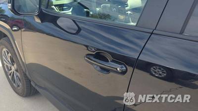 2023 Toyota RAV4 Hybrid XLE Premium - zdjęcie 18 z 34 - miniatura
