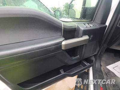 2020 Ford F-150 Raptor Crew Cab Short Bed - zdjęcie 9 z 17 - miniatura