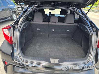 2018 Toyota C-HR XLE - zdjęcie 16 z 22 - miniatura