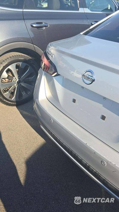 2021 Nissan Versa SV - zdjęcie 18 z 24 - miniatura