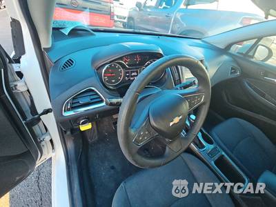 2019 Chevrolet Cruze LT Sedan 1SD - zdjęcie 11 z 29 - miniatura