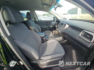 2016 Kia Sorento L - zdjęcie 8 z 28 - miniatura