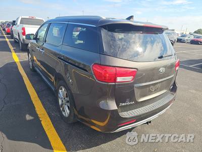 2016 Kia Sedona SXL 120.5" WB - zdjęcie 6 z 27 - miniatura