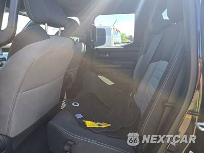 2025 Toyota Tacoma TRD Off-Road Crew Cab Medium Bed - zdjęcie 13 z 25 - miniatura