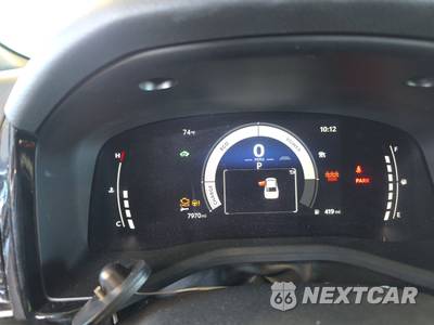 2025 Toyota Camry SE - zdjęcie 12 z 31 - miniatura