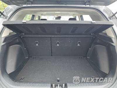 2025 Hyundai Venue SEL - zdjęcie 16 z 32 - miniatura