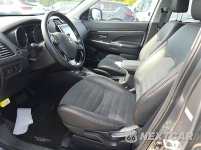 2025 Mitsubishi Outlander Sport LE - zdjęcie 7 z 24 - miniatura