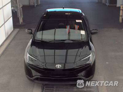 2026 Toyota Prius LE - zdjęcie 2 z 24 - miniatura