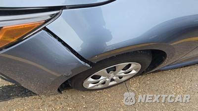 2025 Toyota Corolla LE Sedan - zdjęcie 23 z 32 - miniatura