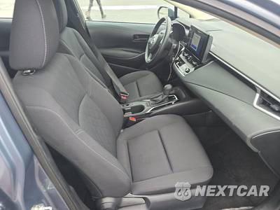 2025 Toyota Corolla LE Sedan - zdjęcie 8 z 32 - miniatura