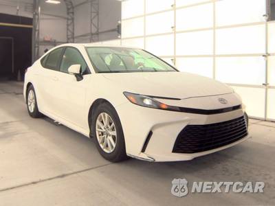 2025 Toyota Camry LE - zdjęcie 3 z 31 - miniatura