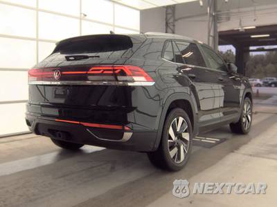 2025 Volkswagen Atlas Cross Sport 2.0T SE w/Technology - zdjęcie 4 z 26 - miniatura