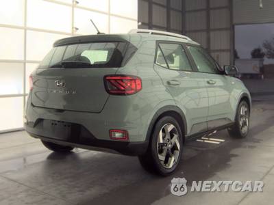 2025 Hyundai Venue SEL - zdjęcie 4 z 23 - miniatura