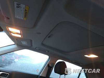 2025 Hyundai Venue SEL - zdjęcie 17 z 23 - miniatura