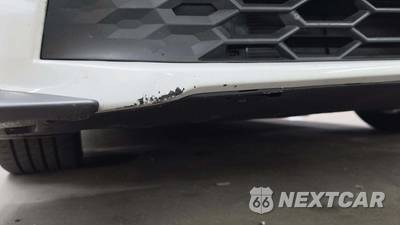 2025 Toyota Camry SE - zdjęcie 25 z 27 - miniatura