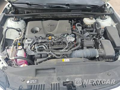 2025 Toyota Camry LE - zdjęcie 15 z 23 - miniatura