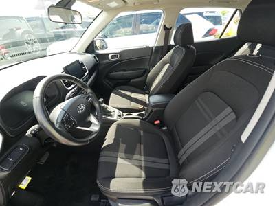2025 Hyundai Venue SEL - zdjęcie 7 z 21 - miniatura